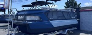 Read more about the article Comprehensive Buying Guide For Pontoon Boats
