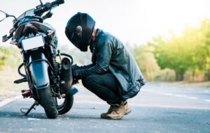 Read more about the article The Ultimate Motorcycle Pre-Ride Inspection Checklist