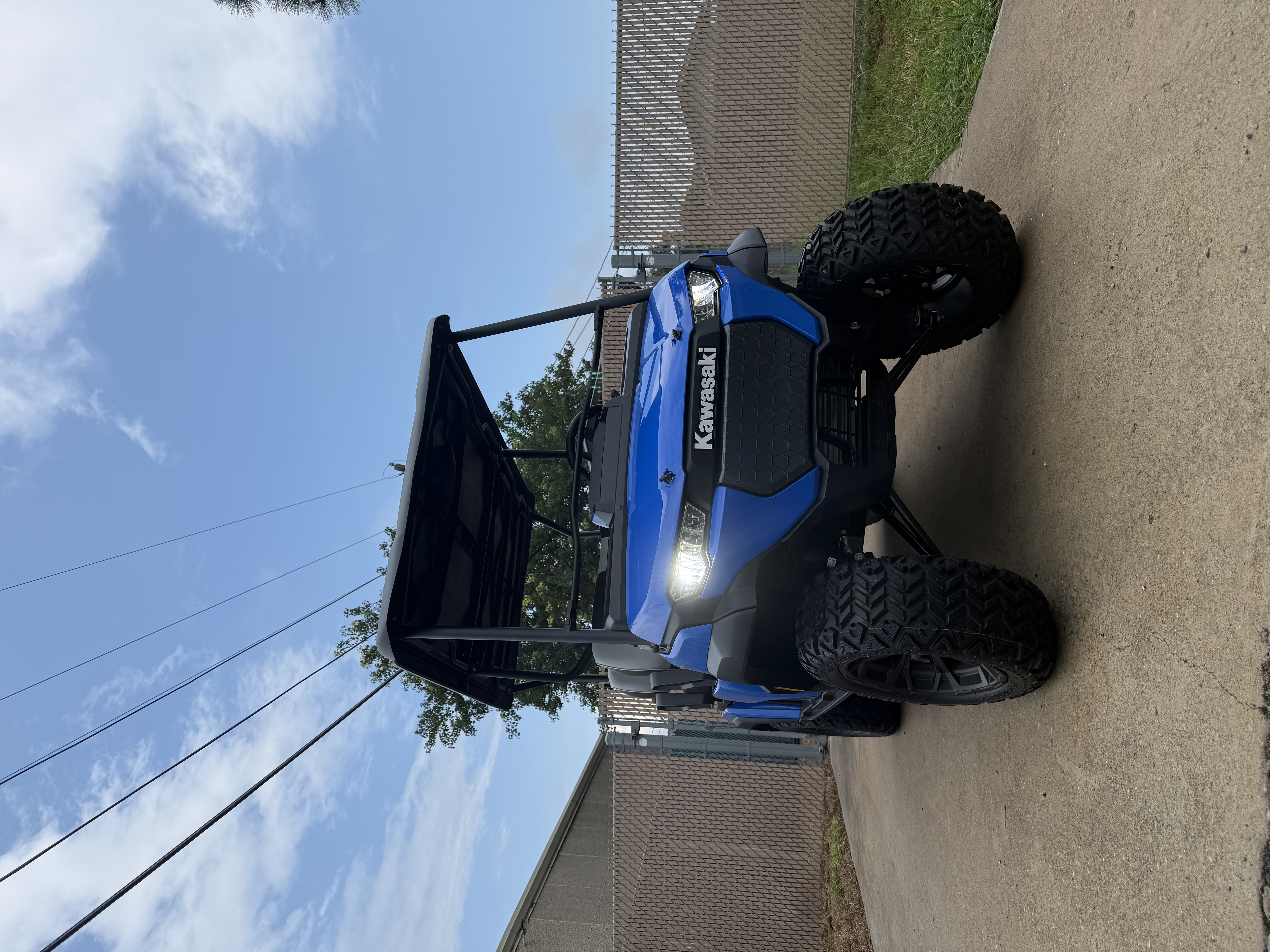 2025 Kawasaki NAV 4e Golf Car