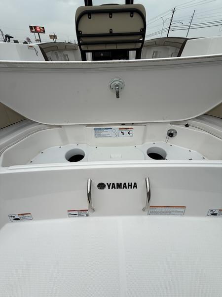 2024 Yamaha Marine 255 FSH SPORT H Boat