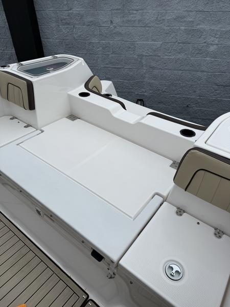 2024 Yamaha Marine 255 FSH SPORT H Boat