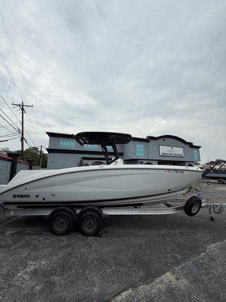 2024 Yamaha Marine 255 FSH SPORT H Boat