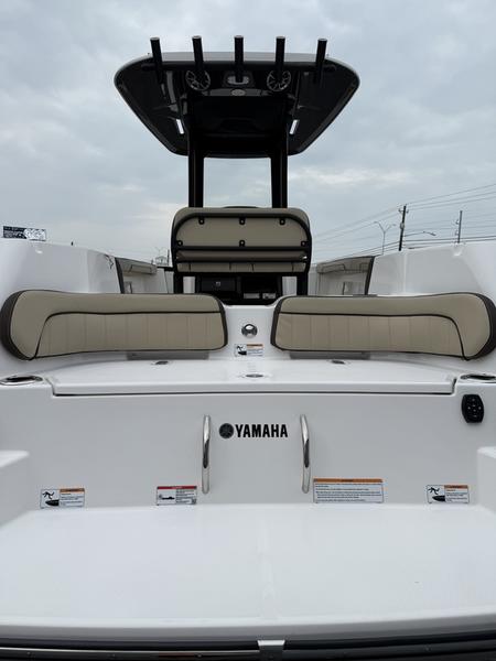 2024 Yamaha Marine 255 FSH SPORT H Boat