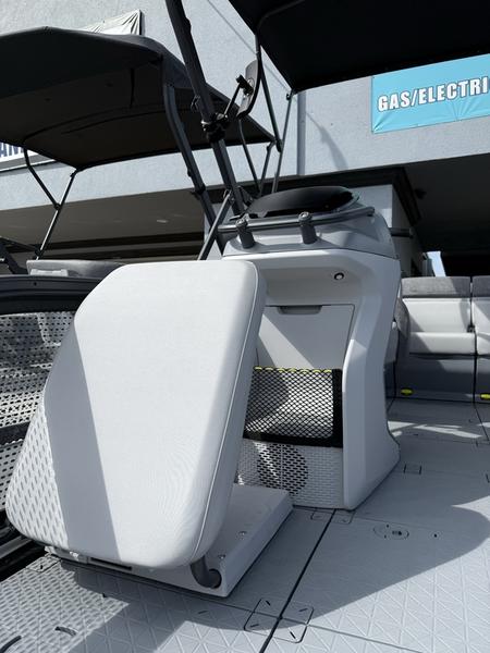 2026 Sea-Doo Switch Switch Sport 18 - 300 hp Boat