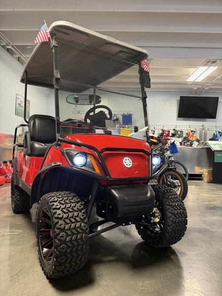 2024 Yamaha Golf Car Drive2 Adventurer Sport 2+2 QuieTech EFI Golf Car