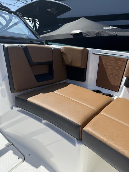 2026 Yamaha Boats 222SD Boat