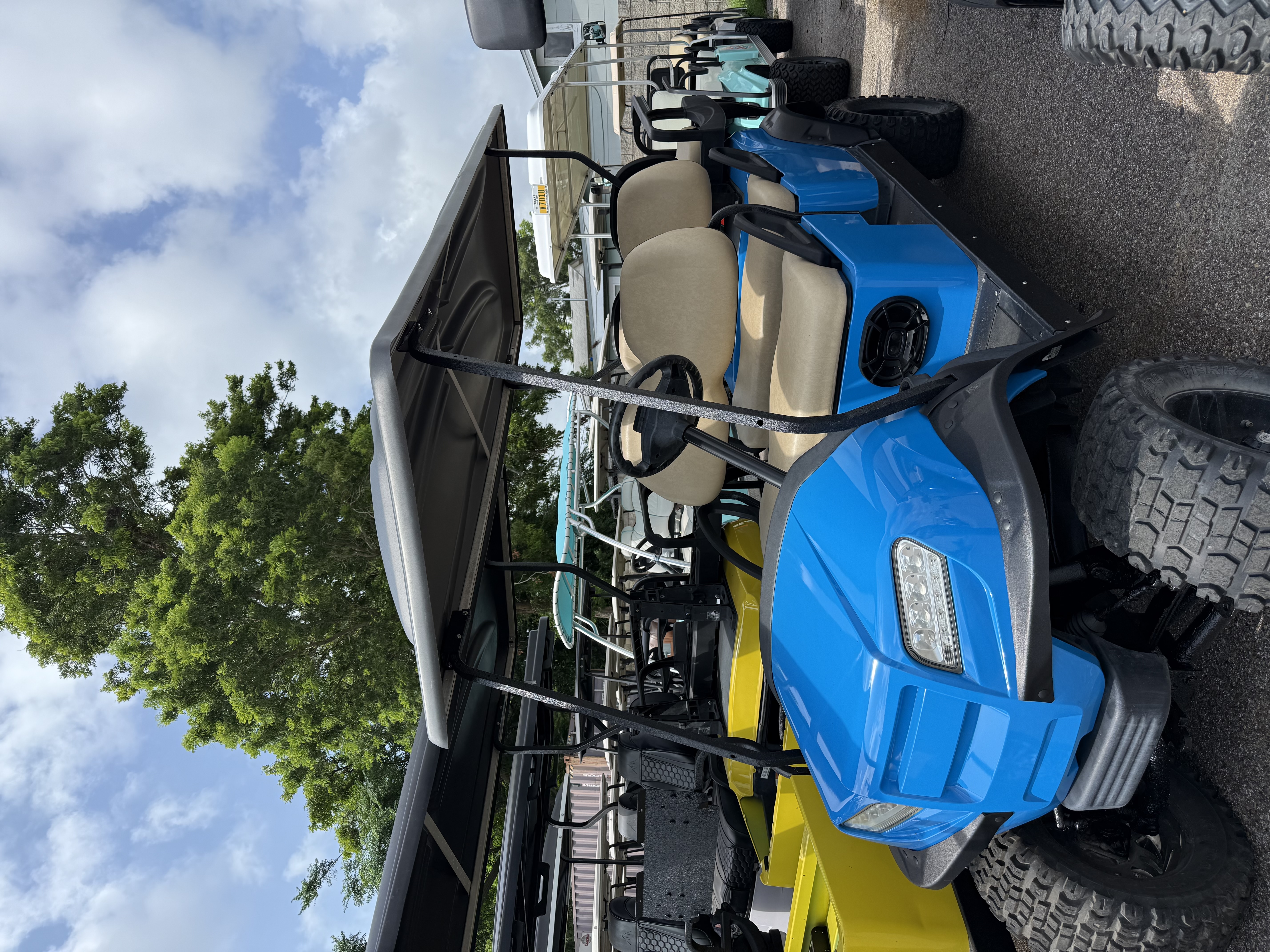2020 Club Car Onward Lifted 6 Passenger Golf Car