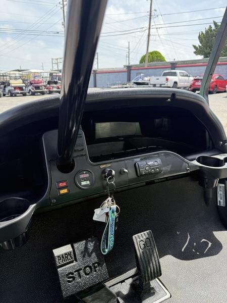 2022 Club Car Onward 6 Passenger Golf Car