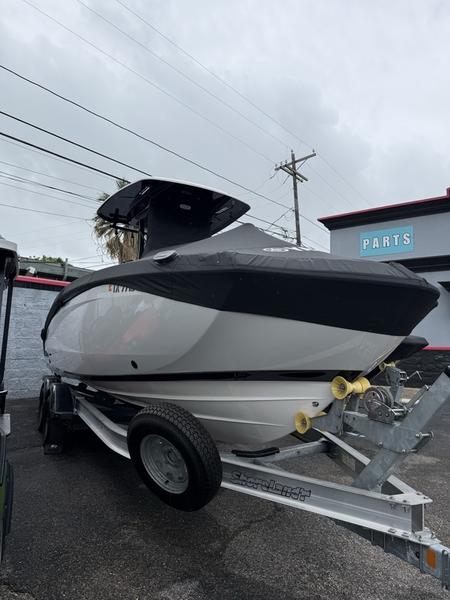 2024 Yamaha Marine 255 FSH SPORT H Boat