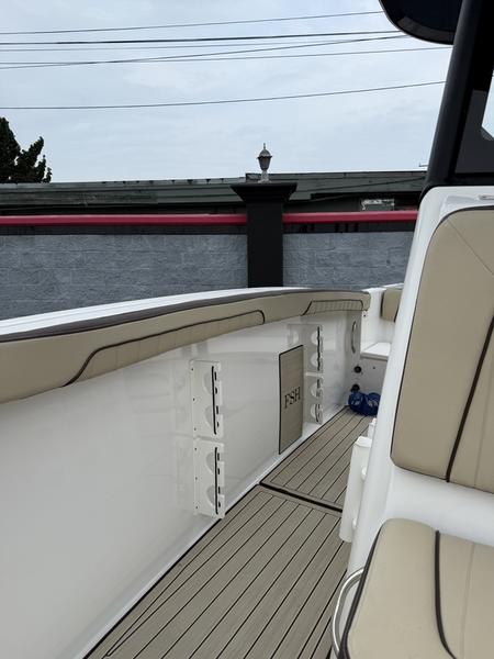 2024 Yamaha Marine 255 FSH SPORT H Boat
