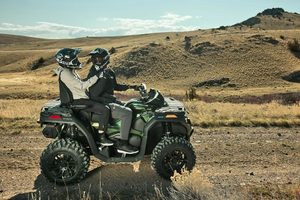 Read more about the article Polaris ATV vs CFMOTO ATV
