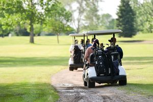 Read more about the article Golf Cart Etiquette: Best Practices for a Respectful and Safe Experience